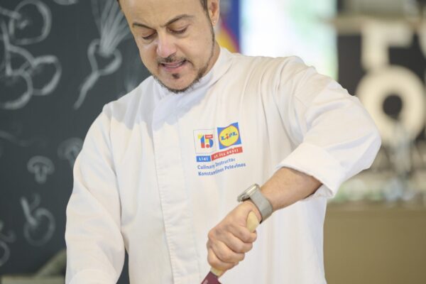 100525-LidlFoodAcademy-Gevstiko-taksidi-stin-korea11