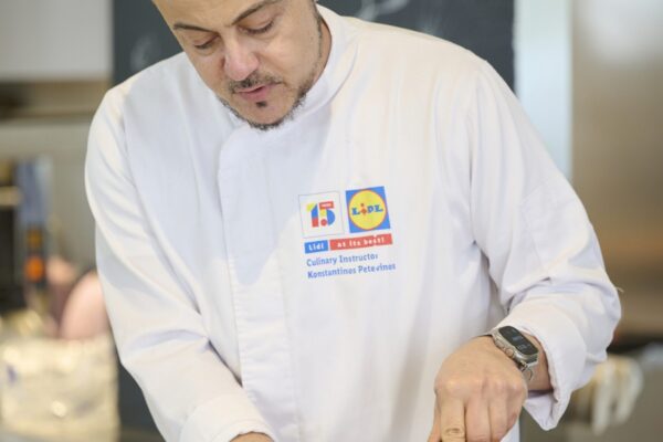 100525-LidlFoodAcademy-Gevstiko-taksidi-stin-korea14