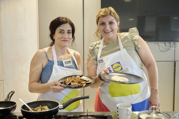 100525-LidlFoodAcademy-Gevstiko-taksidi-stin-korea41