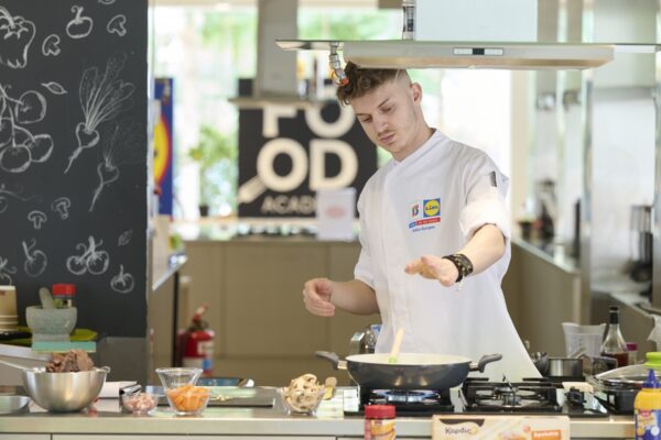 300525-LidlFoodAcademy-french-molecular9