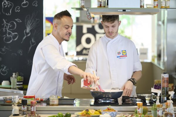 280725-LidlFoodAcademy-Indian15