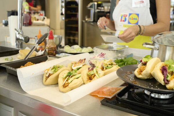 130925-LidlFoodAcademy-Street-food-asia38